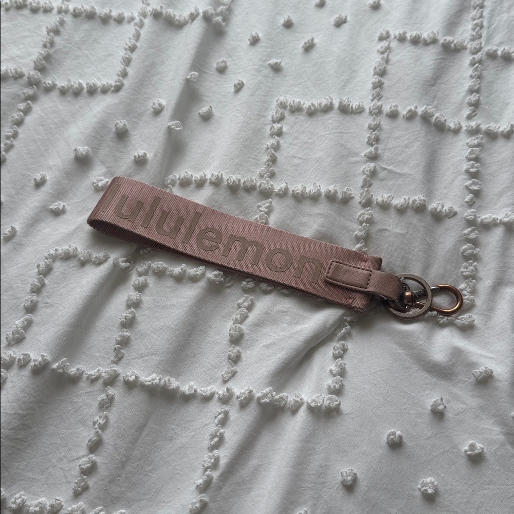 🩷 Lululemon pink Wrist Strap Keychain